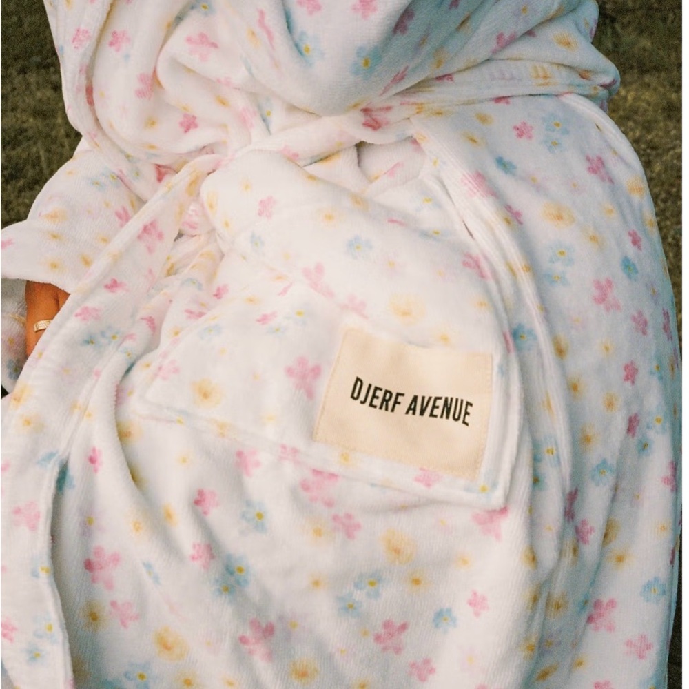 Djerf Avenue Pastel Floral Patterned Garment